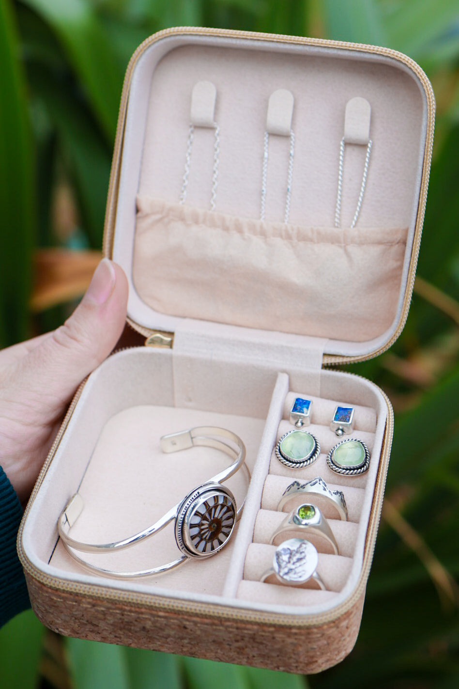 Jewellery Organizer- Wanderer Floral Pattern