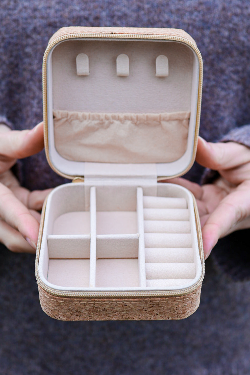 Jewellery Organizer- Wanderer Floral Pattern